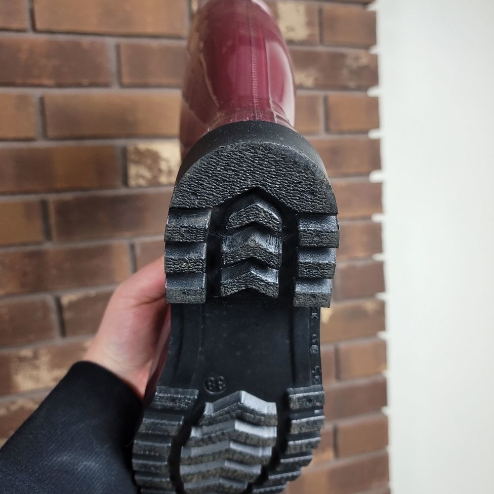 Burberry London authentic unlined tartan rainboot worn once purchased 2008 - Picture 13 of 16